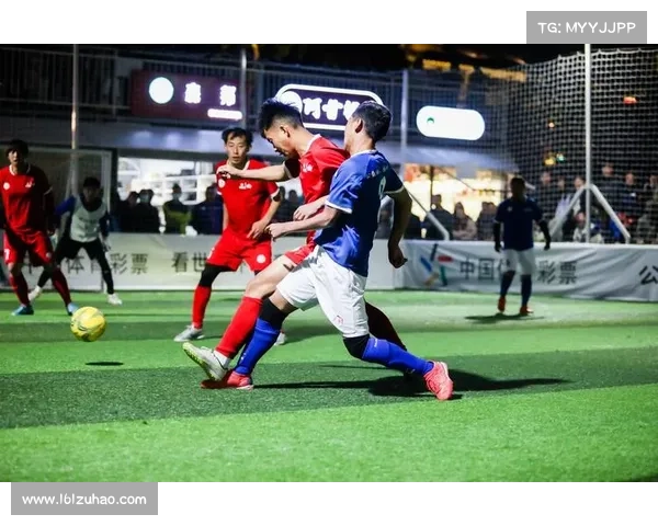 足球业余赛事_职业足球赛事